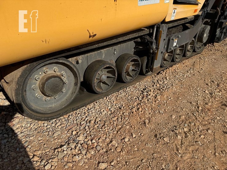 2018-volvo-p7110b-image-21