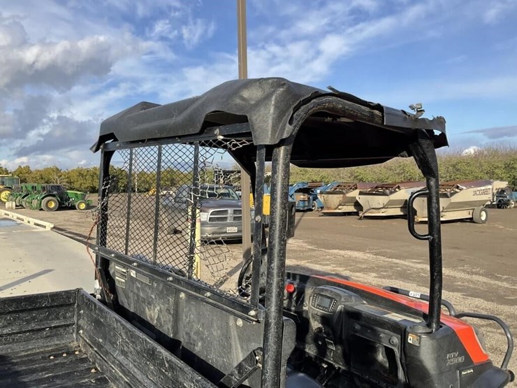 kubota-rtv900-image-10