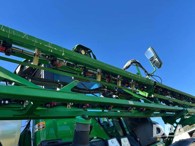 2022-john-deere-410r-image-47