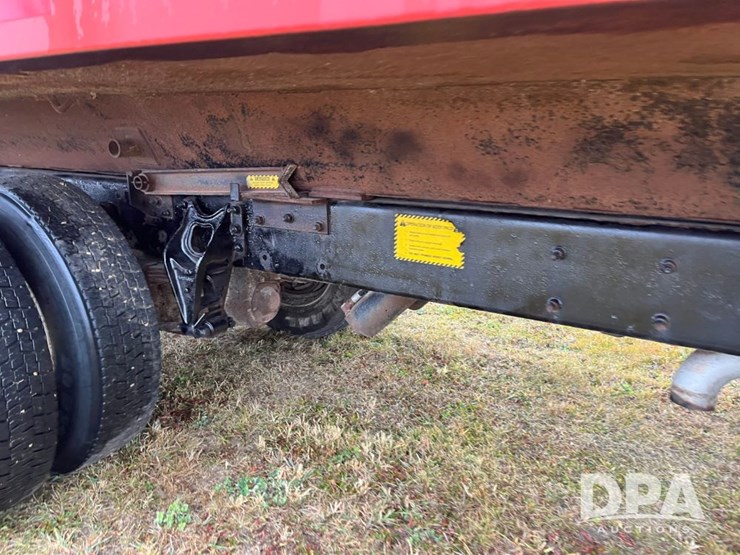 2004-international-7400-image-31