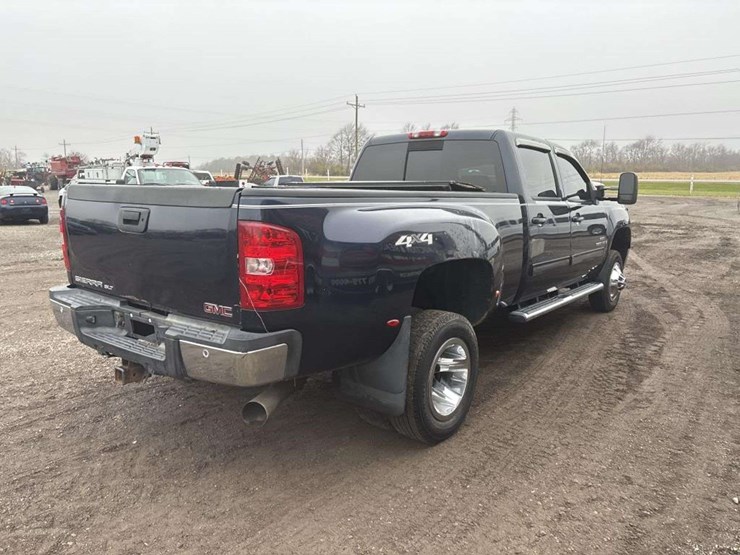 2008-gmc-3500-image-5