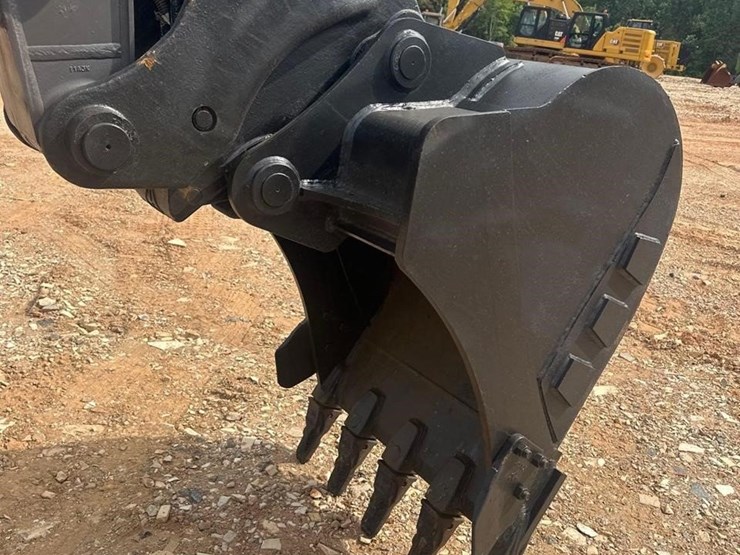 2021-volvo-ecr145el-image-9