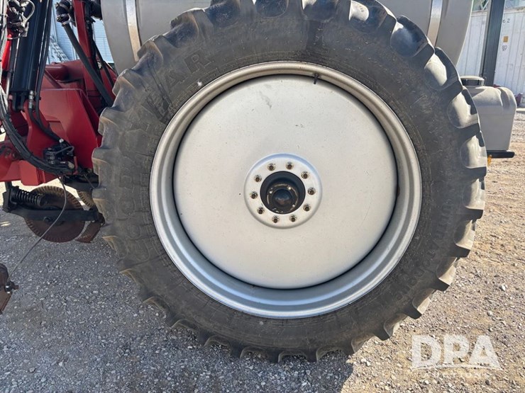 case-ih-2800-image-33