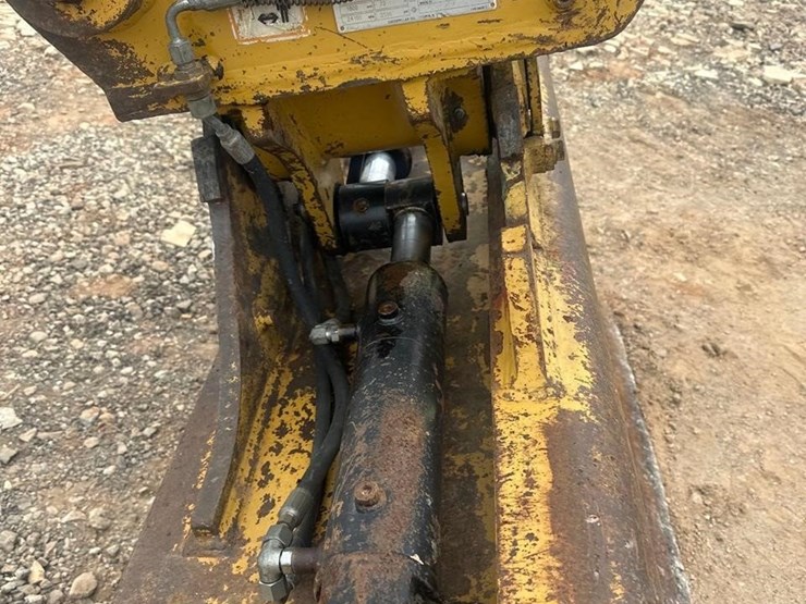 2017-caterpillar-m316f-image-11