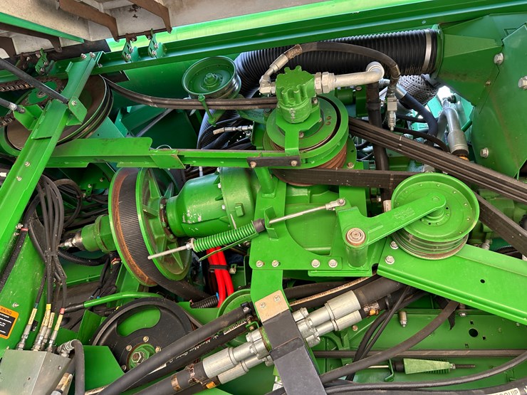 john-deere-s690-image-46