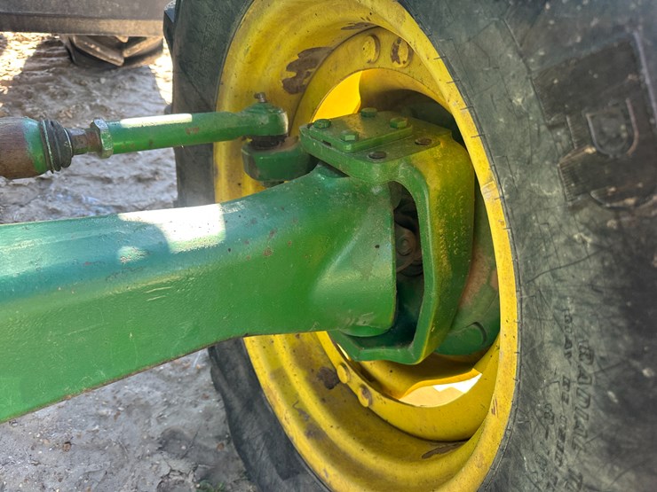 2010-john-deere-7130-image-13