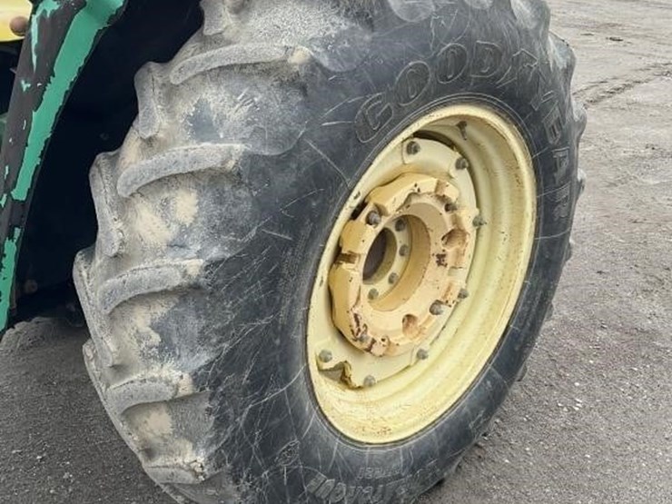 john-deere-5500-image-15