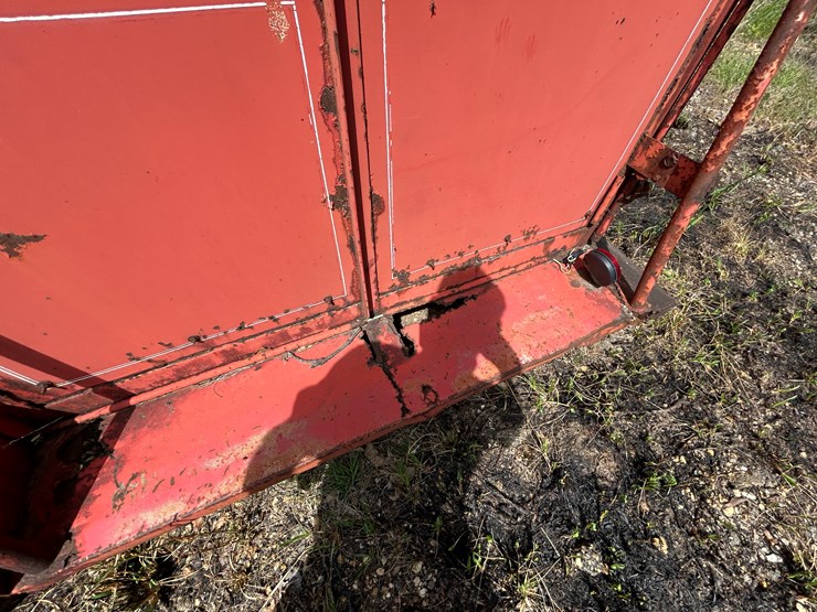 #9390-•-1974-hale-24'-t/a-stock-trailer-j7451924-image-9