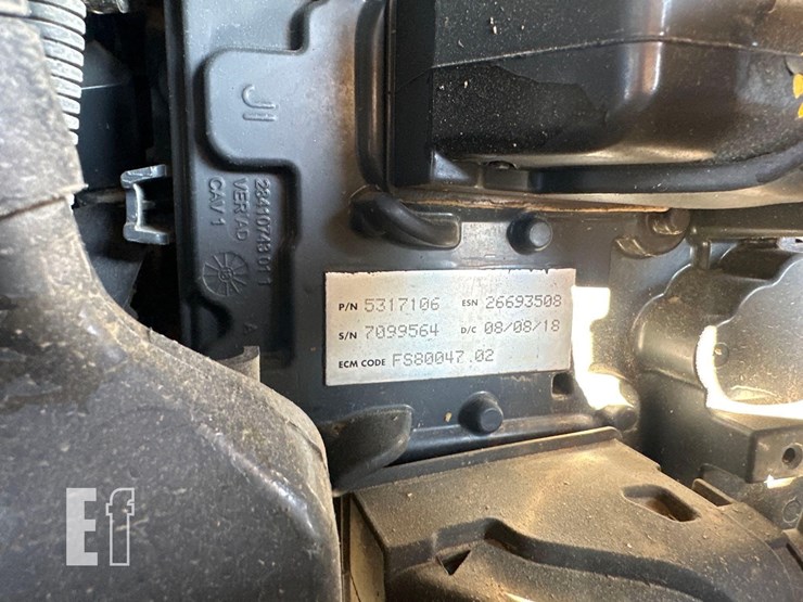 2018-komatsu-wa320-8-image-28