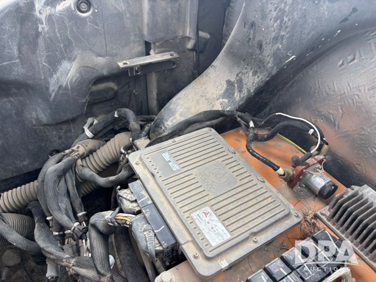 2014-sany-sy335c-image-85