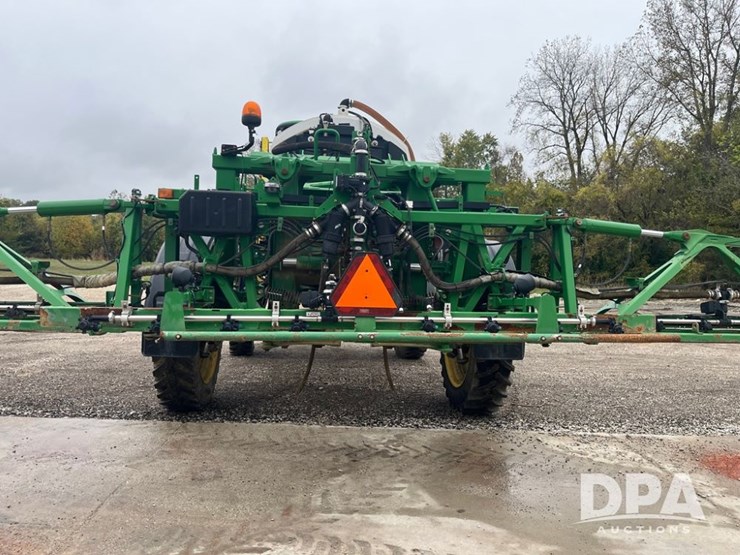 2014-john-deere-r4038-image-8