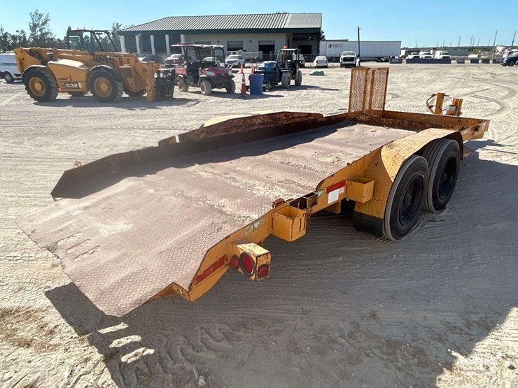 yellow-ball-trailer-image-3