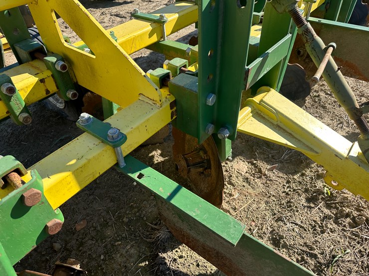 #33731-•-roll-a-cone-16-row-30"-hipper-image-42