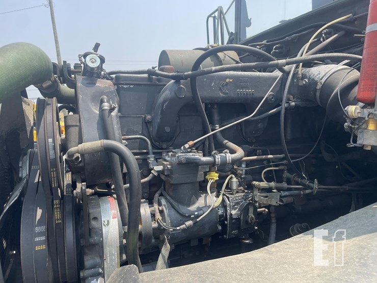 1983-am-general-m923a1-image-12