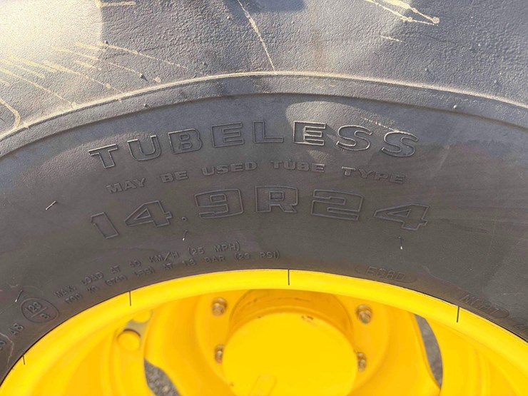 2005-john-deere-6420-image-30