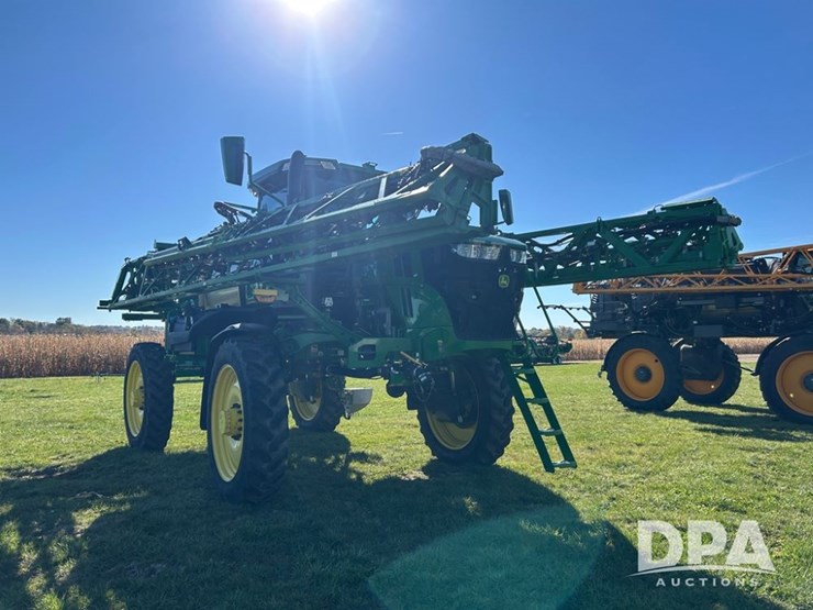 2022-john-deere-410r-image-13