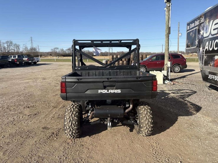 2024-polaris-ranger-1000-image-4