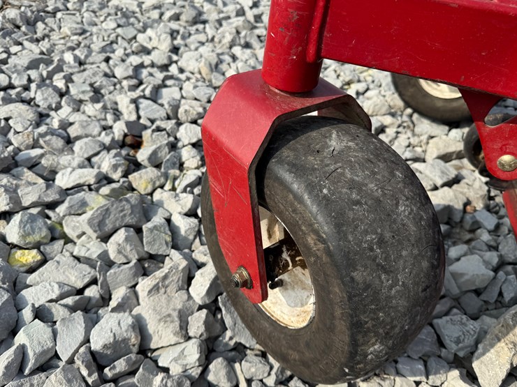 #15-•-ex-mark-e-series-radius-zero-turn-mower-403184477-inv#33267-image-10