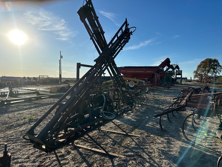 #33754-•-~25'-spray-boom-image-4