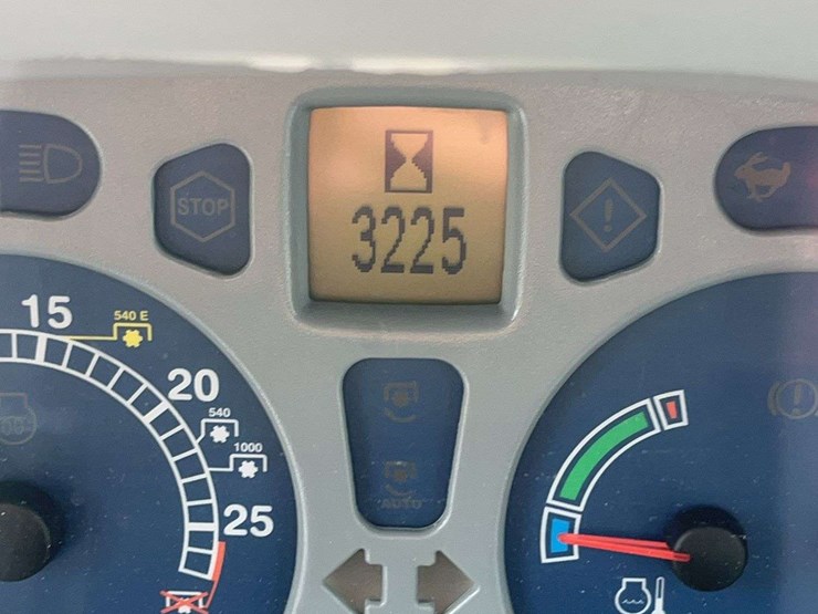 new-holland-t5060-image-7