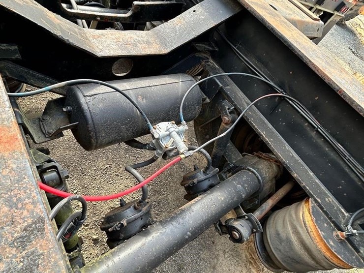 1997-fontaine-102-in-image-13