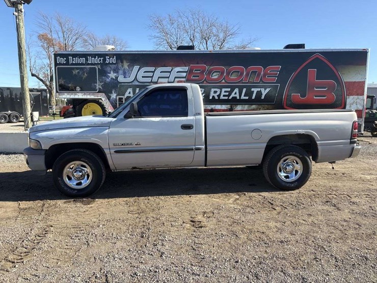 2000-dodge-ram-1500-image-2