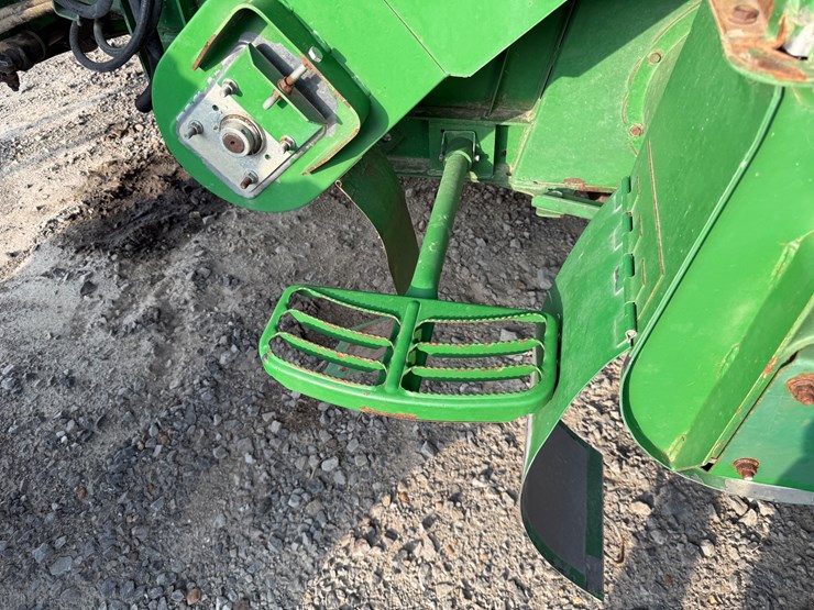 2009-john-deere-9870-sts-image-121
