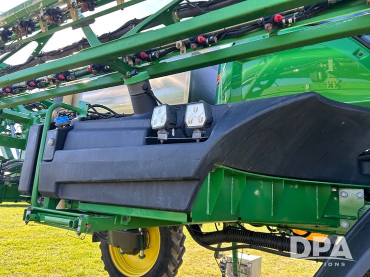 2022-john-deere-410r-image-51