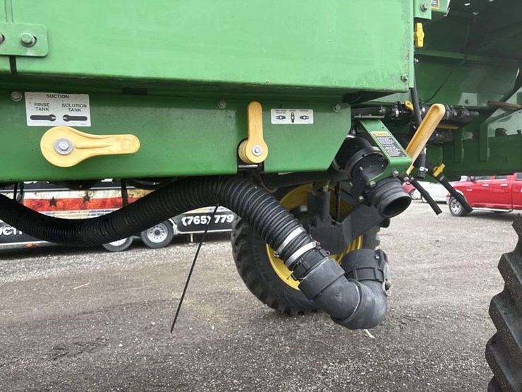 john-deere-4830-image-15