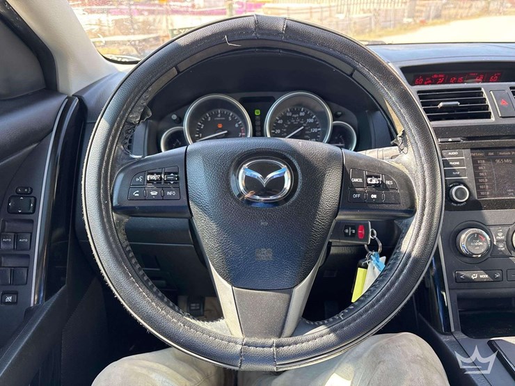 2014-mazda-cx9-image-13