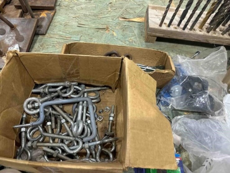 large-assortment--hardware,-screws,-drill-bits-image-11