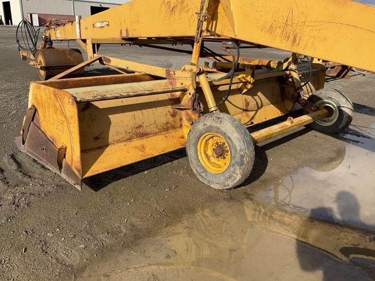 marvin-16'x30'-triplane-image-12