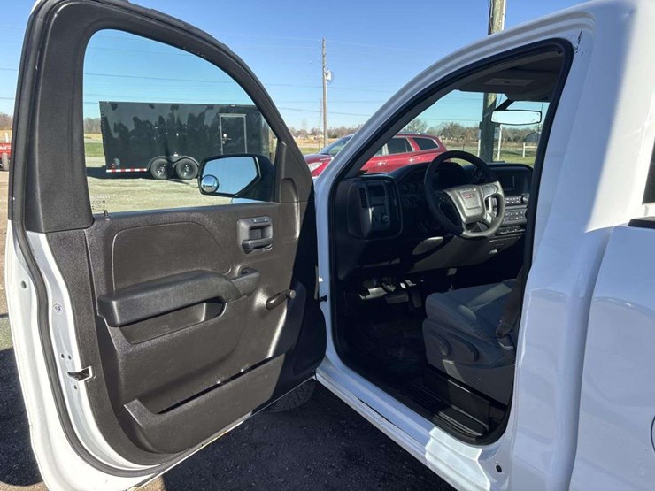 2016-gmc-sierra-1500-image-13