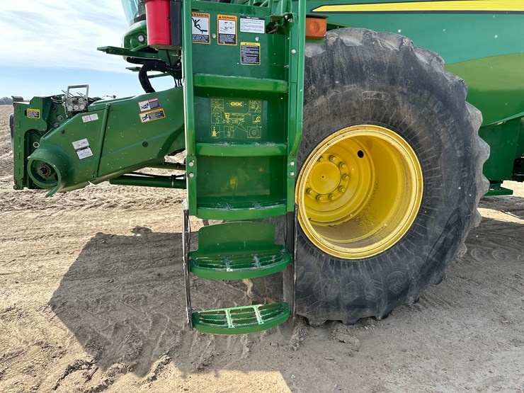 john-deere-s690-image-100