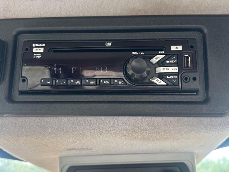 2020-caterpillar-962m-image-26