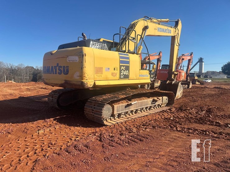 2014-komatsu-pc240-lc-10-image-4