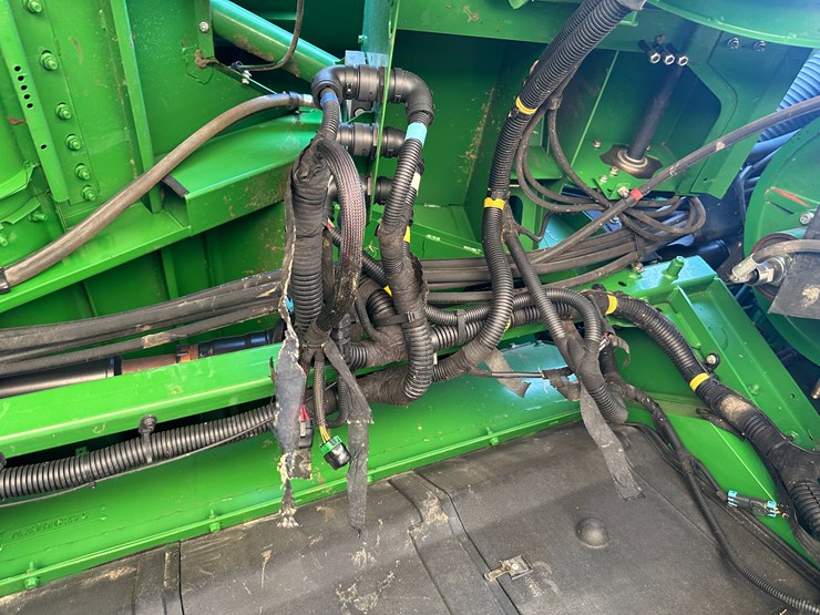 john-deere-s690-image-64