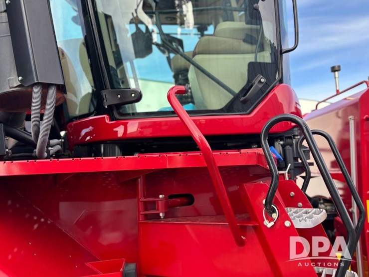 2022-case-ih-2022-image-54