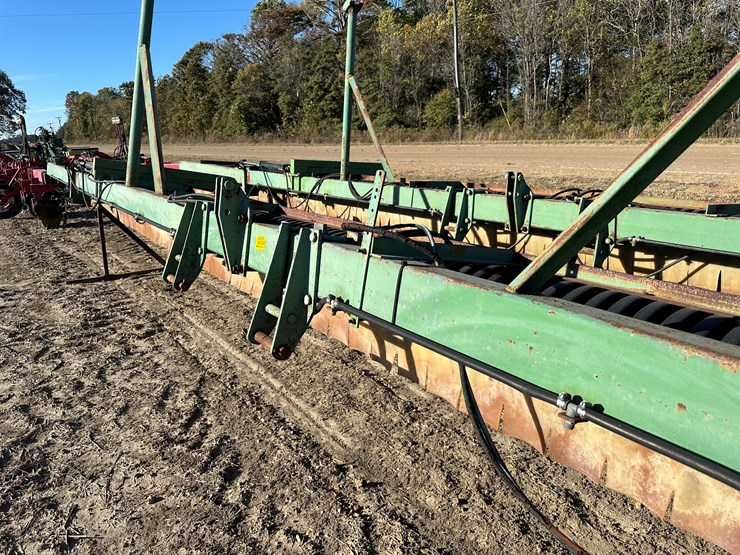 #33737-•-~22'-hooded-sprayer-image-13