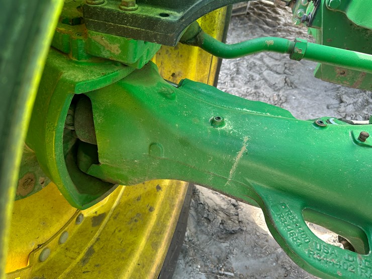 2010-john-deere-8360r-image-16