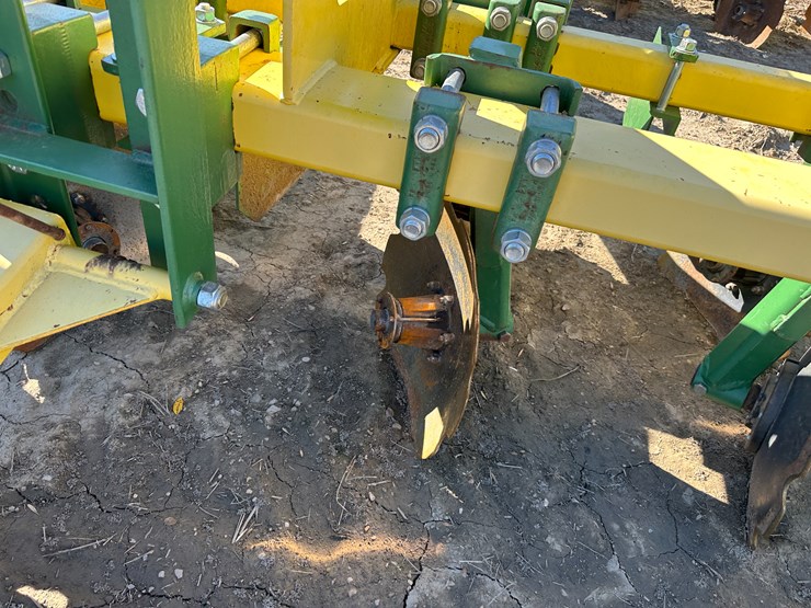 #33730-•-roll-a-cone-16-row-30"-hipper-image-21