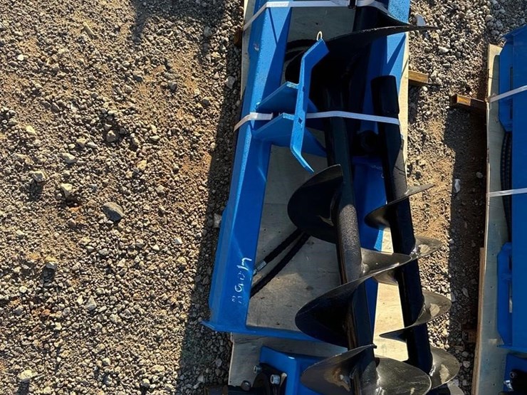 future-skid-steer-auger-set-image-1