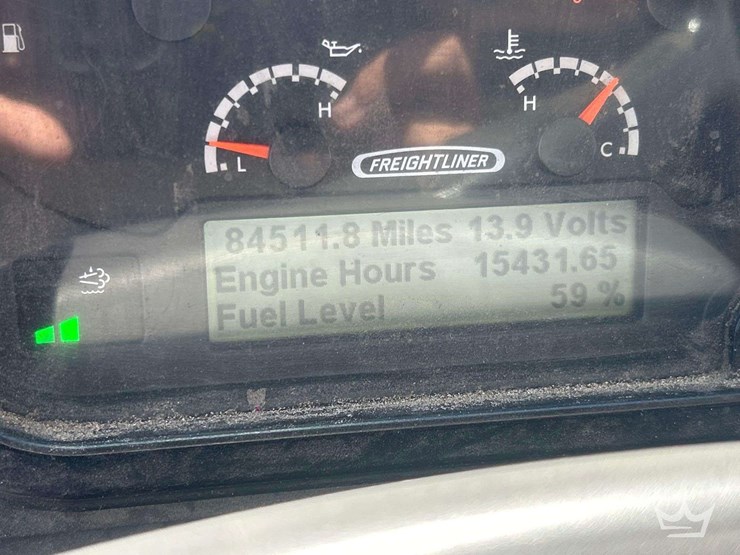 2017-freightliner-mt55-image-12