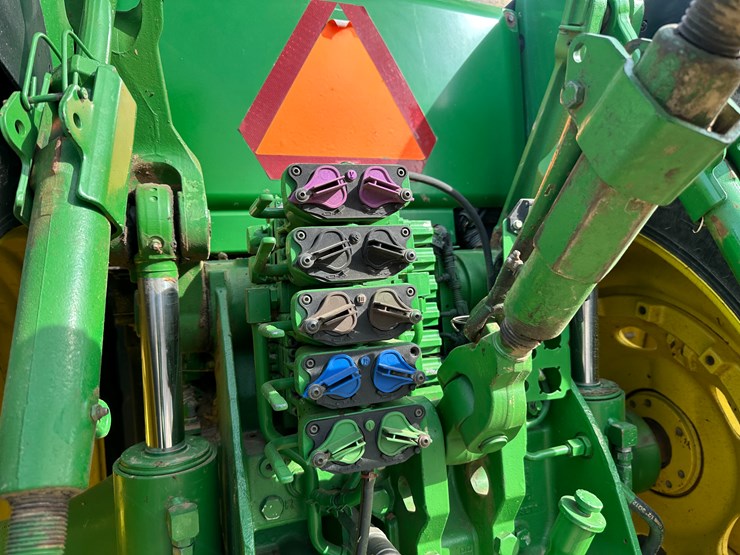 2012-john-deere-8360r-image-21