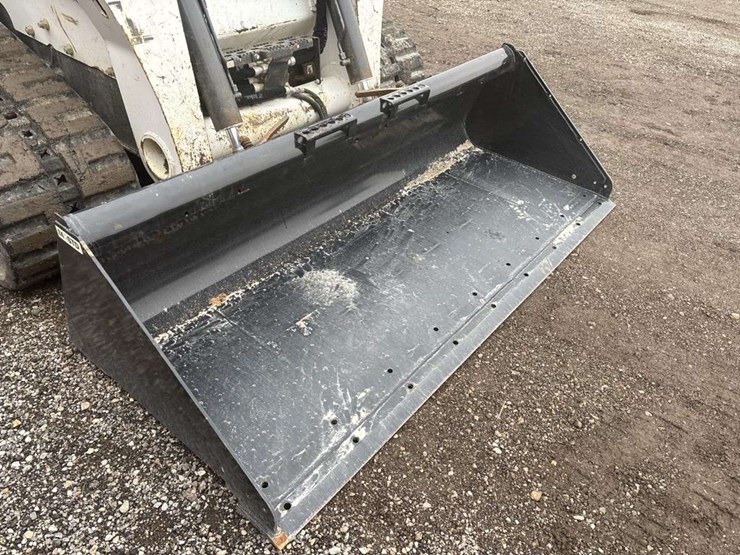 2019-bobcat-t870-image-9