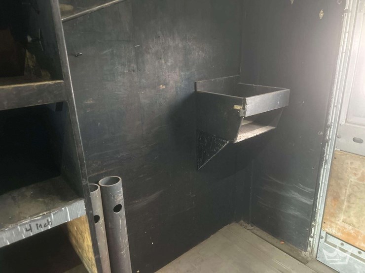 2017-freightliner-mt55-image-30