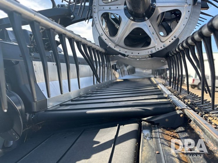 2023-mac-don-fd240-image-34