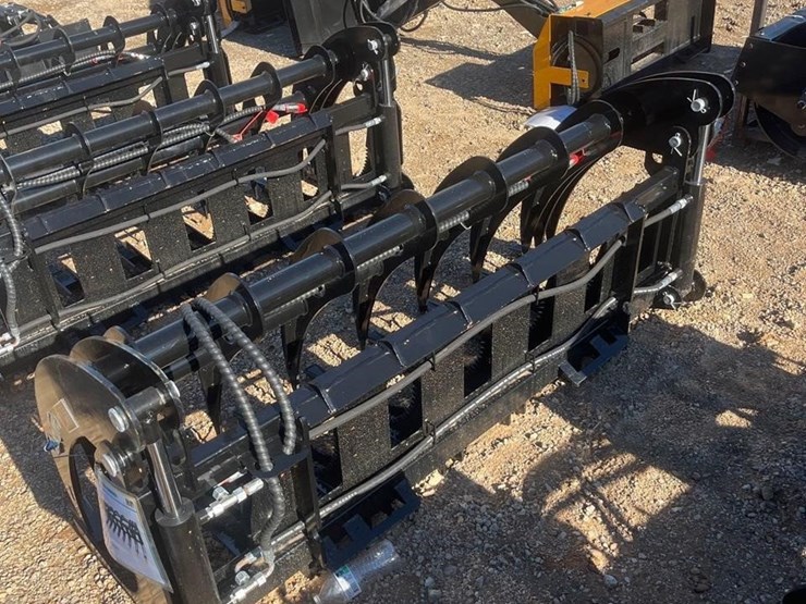 future-72in-hydraulic-skid-steer-wood-grabber-atta-image-3