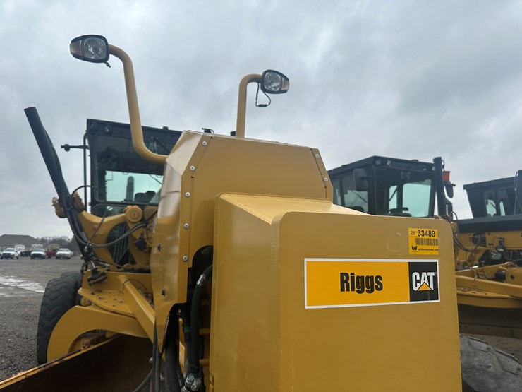 2022-caterpillar-140gc-awd-image-46