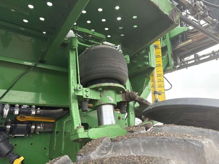 john-deere-4830-image-17